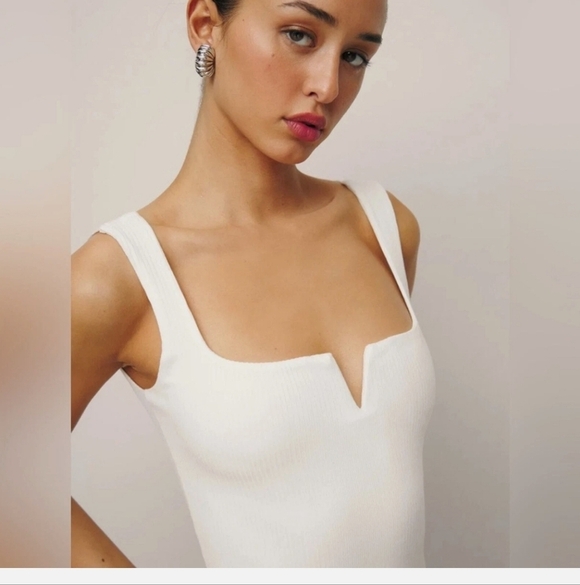 CLOUD Ten White Notched Cropped Bustier Tank Top. Size Small - Picture 3 of 16